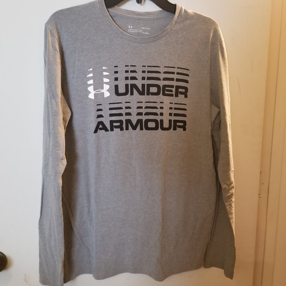 Under Armour - Grey - Long Sleeve Tshirt - Size Small